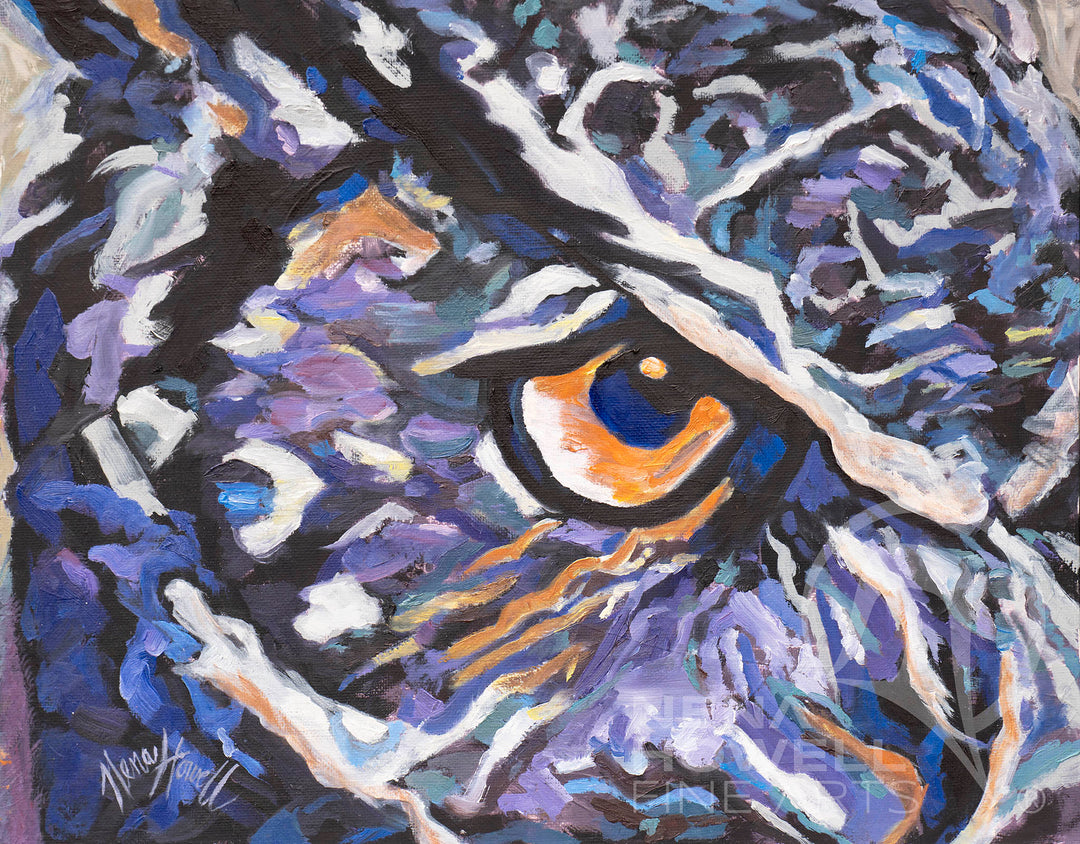 Close-up oil painting of a majestic owl's eye. Vibrant colors and expressive brushstrokes capture the owl's intelligence and wisdom.